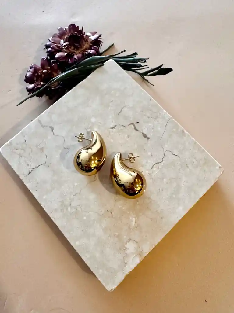 Aretes Gota Dorado