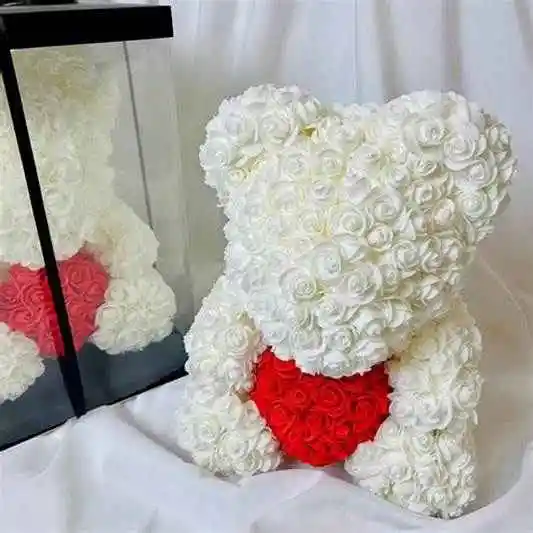 Oso De Rosas Con Corazón