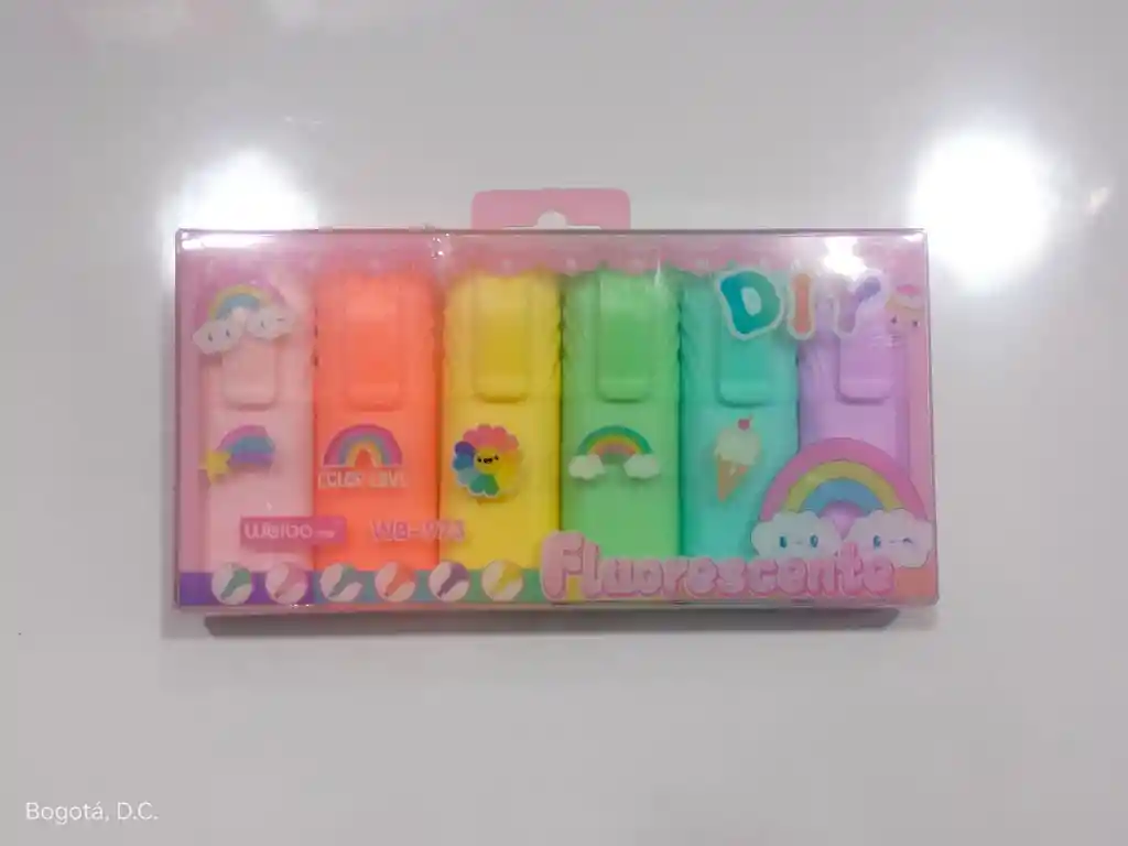 Resaltadores En Estuche Con Stickers Incluidos