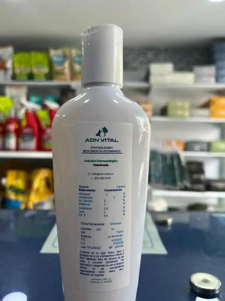Shampoo Medicado Canino Adn Vital X 240 Ml