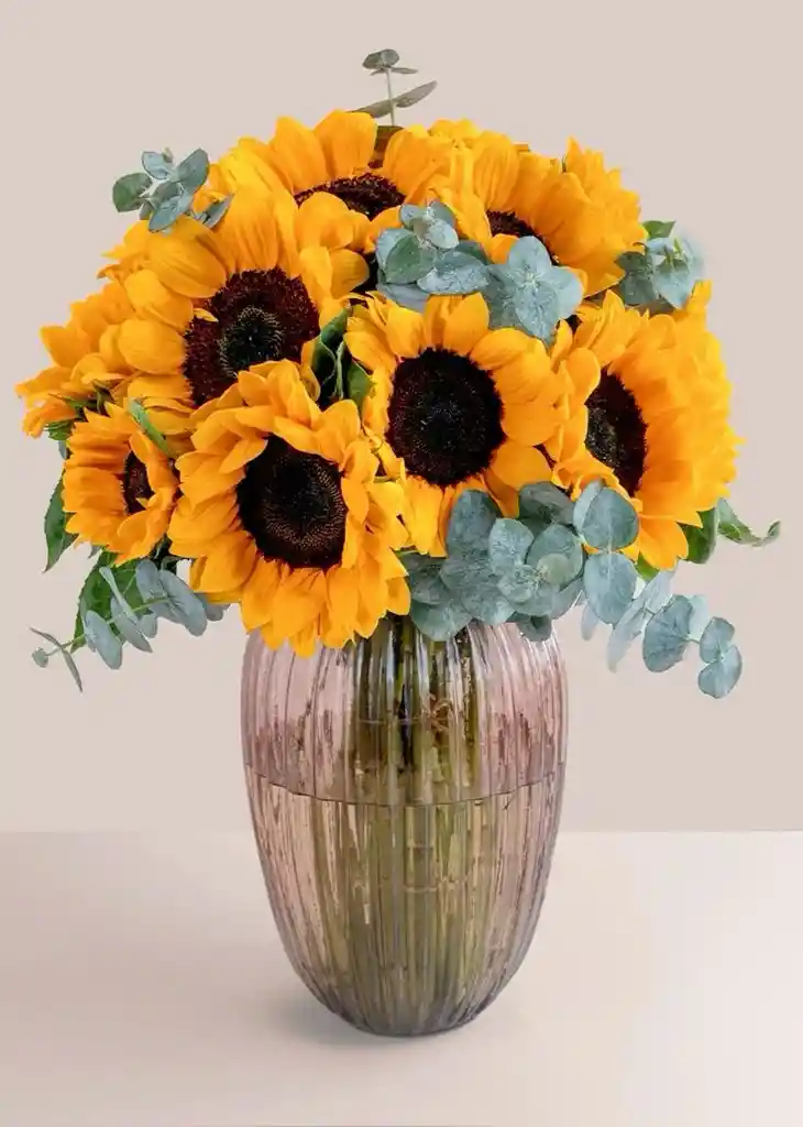 Jarrón De Girasoles
