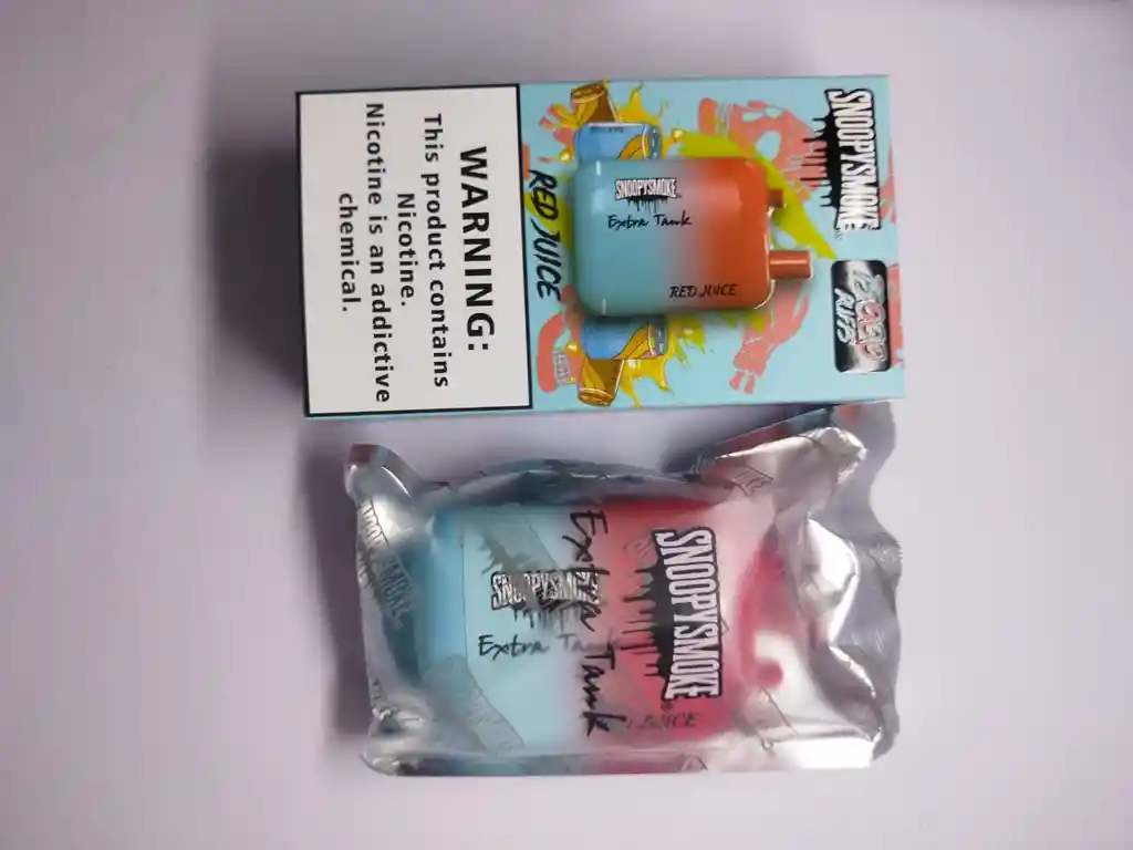 Vape Vaporizador Snoopy Extra 15.000 Puffs Sabor Red Juice