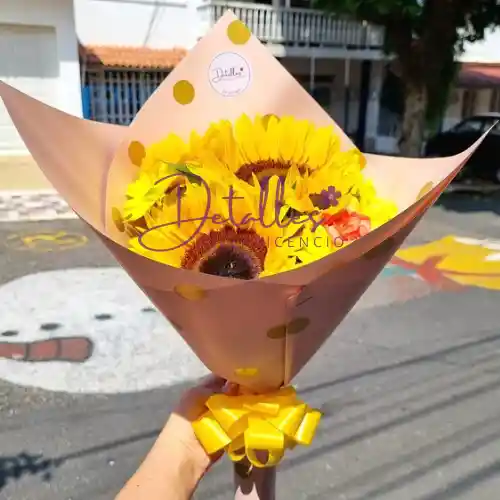 Bouquet Girasoles Con Amor