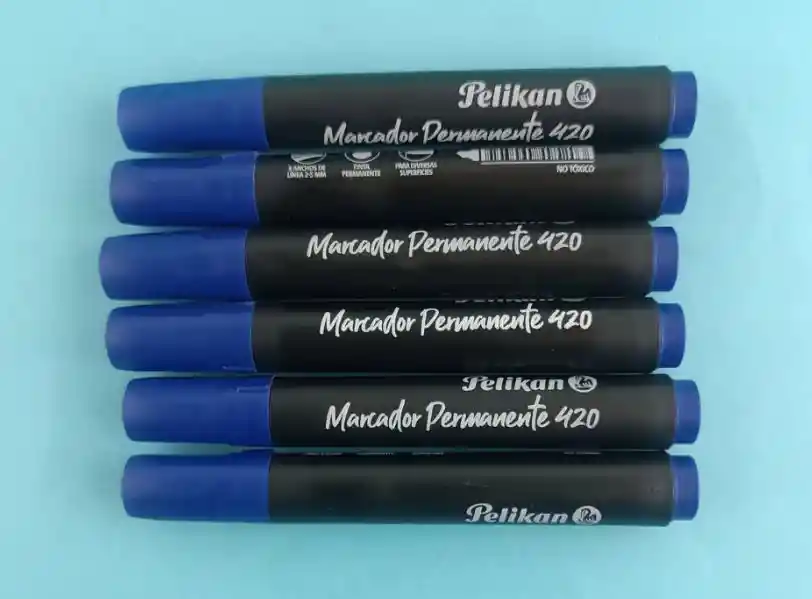 Marcador Permanente Azul Pelikan Unidad