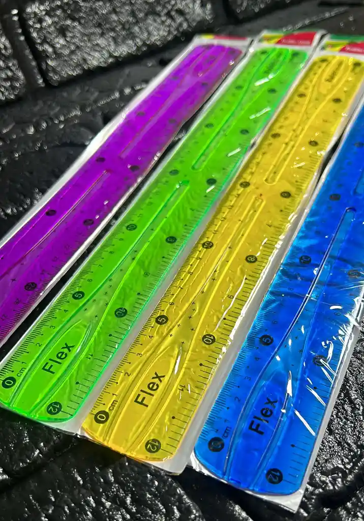 Regla Flexible 30cm