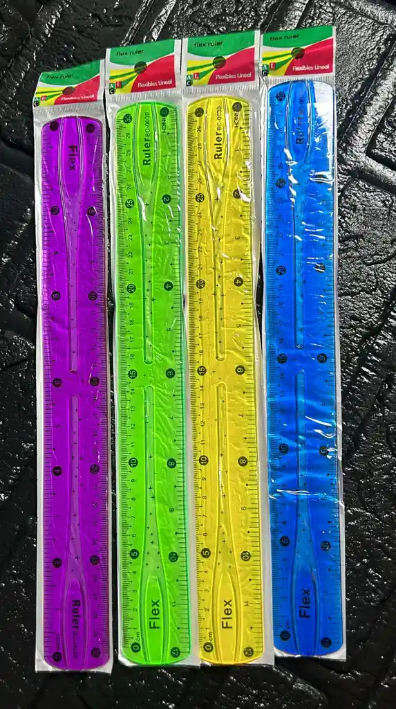 Regla Flexible 30cm