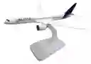 Avión De Colección Latam Boeing 787 Blanco Aircraft Model