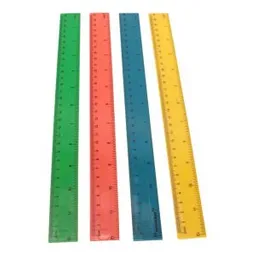 Regla Plástica 30 Cm - Colores Variados ✨📏