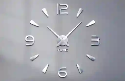 Reloj De Pared 3d Tamaño Grande Color Plateado 90cm