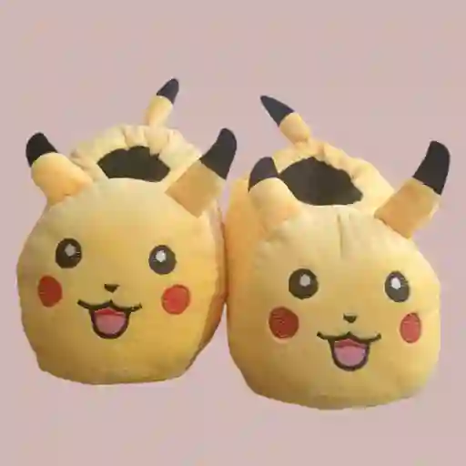 Babucha Gama Alta Pikachu Talla 32