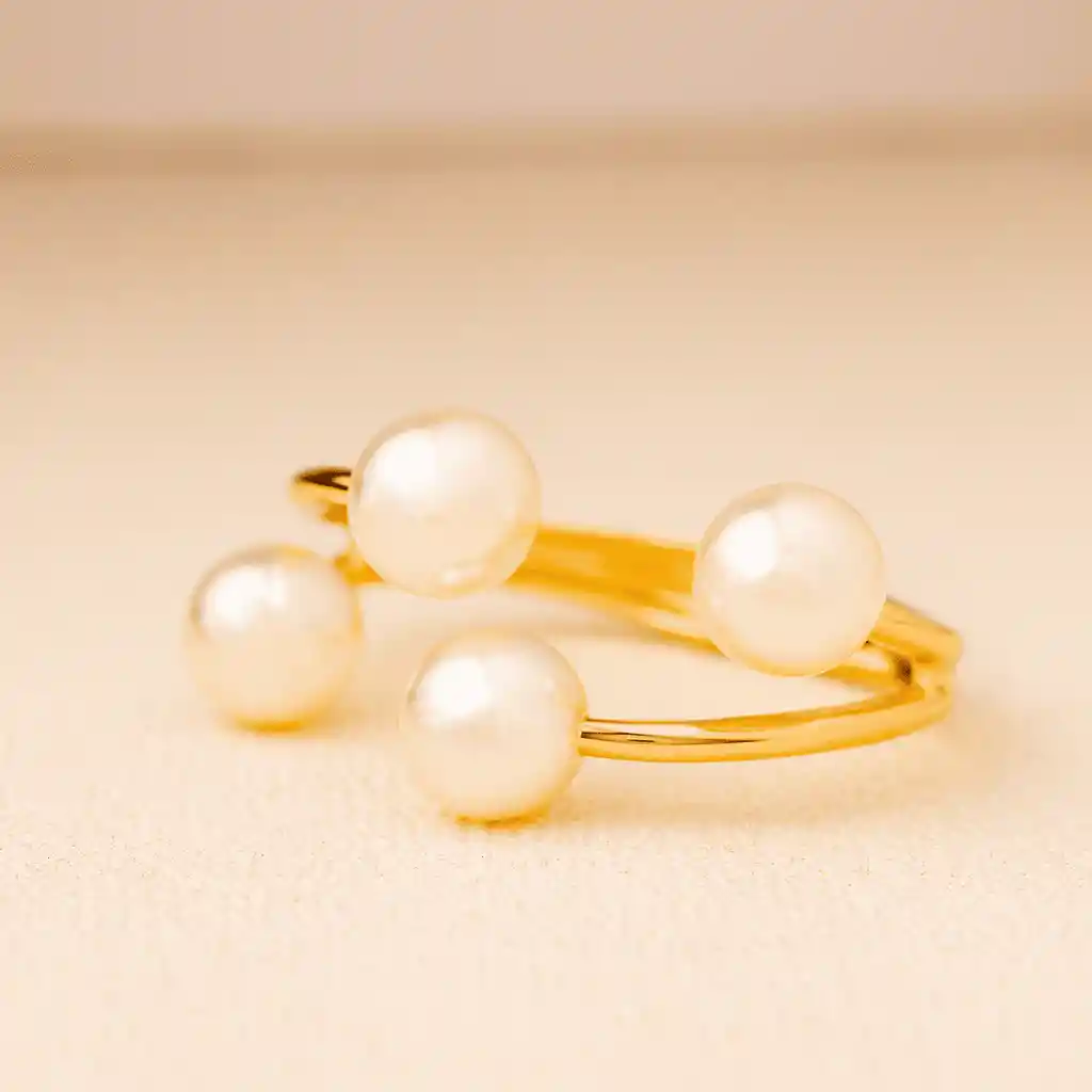 Brazalete Luna Llena Dorado