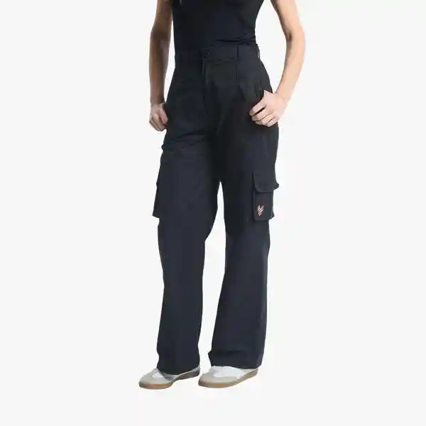 44 / Pantalón Cargo - Negro