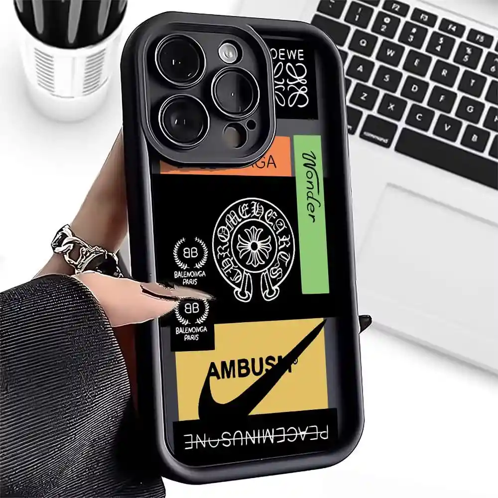 Forro Iphone 15 Pro Nike Wonder