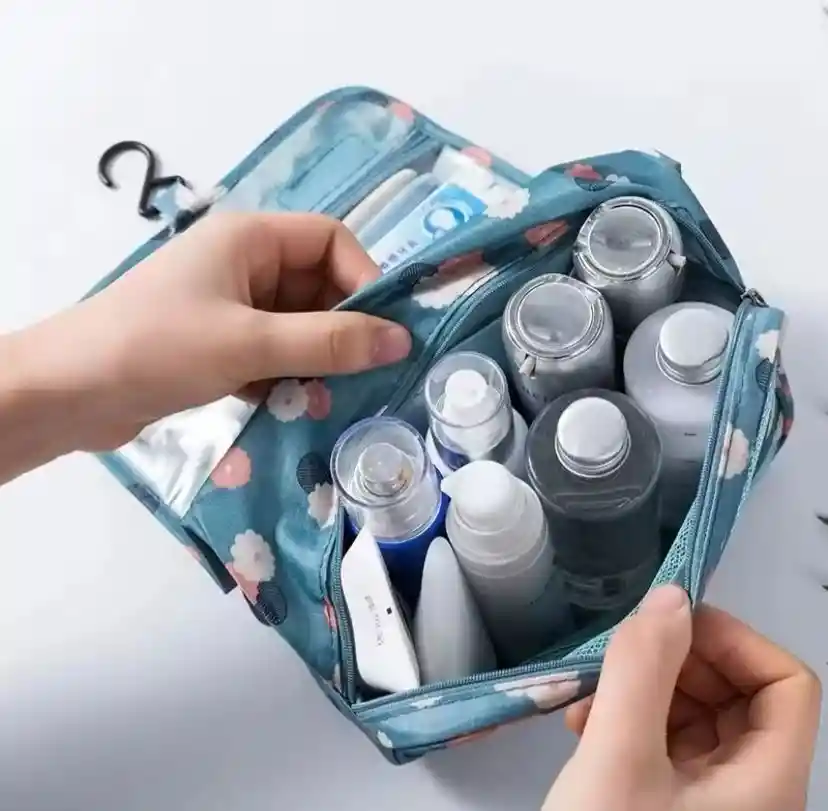 Cosmetiquera Impermeable De Gancho