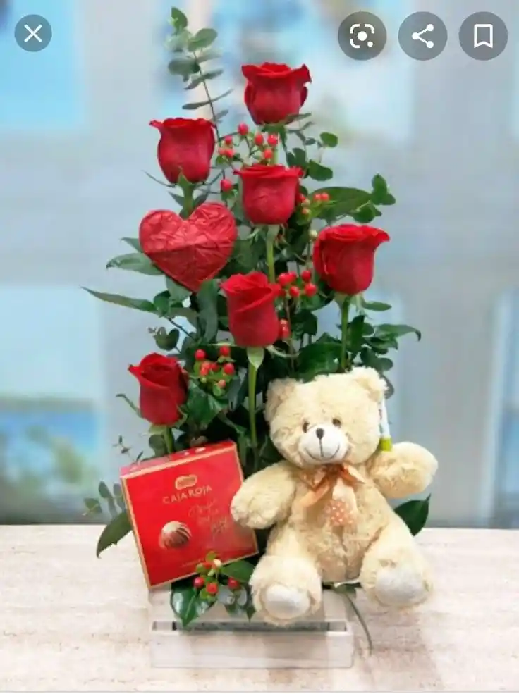 Canasta De Rosas Con Chocolates Y Peluche