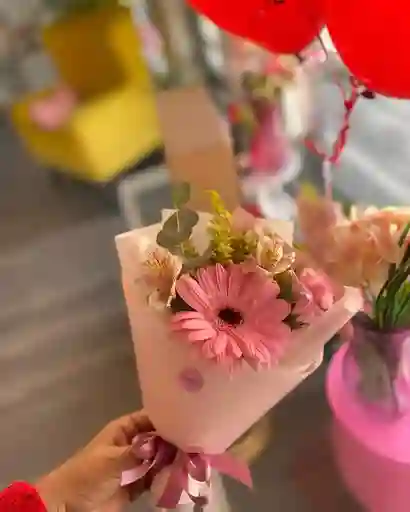 Mini Bouquet De Gerberas