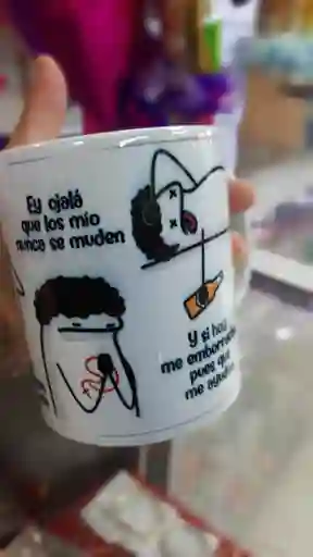 Taza Mug Debí Tirar Más Fotos Que Cuando Te Tuve