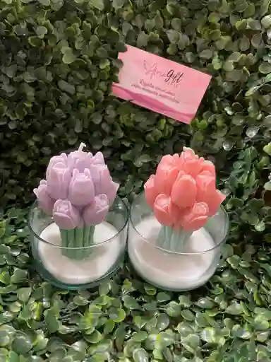 Vela En Forma De Ramo Tulipanes