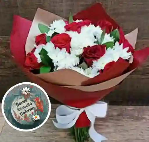 Ramo De Rosas Promesa Eterna
