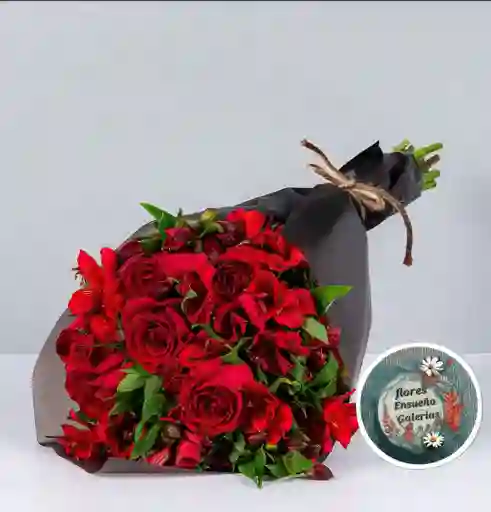 Ramo De Rosas Ígneas