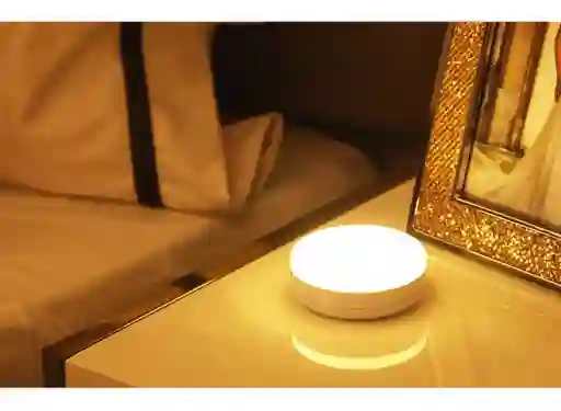 Lámpara Giratoria 360° Recargable – Ideal Para Lectura O Escritorio
