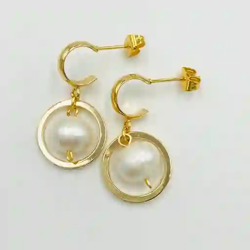Aretes Dorados Con Perlas Naturales