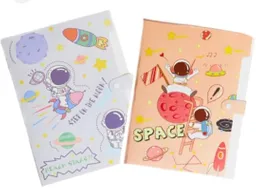Carpeta Separadores Con Diseño De Astronauta