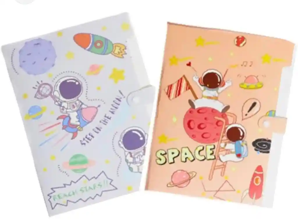 Carpeta Separadores Con Diseño De Astronauta