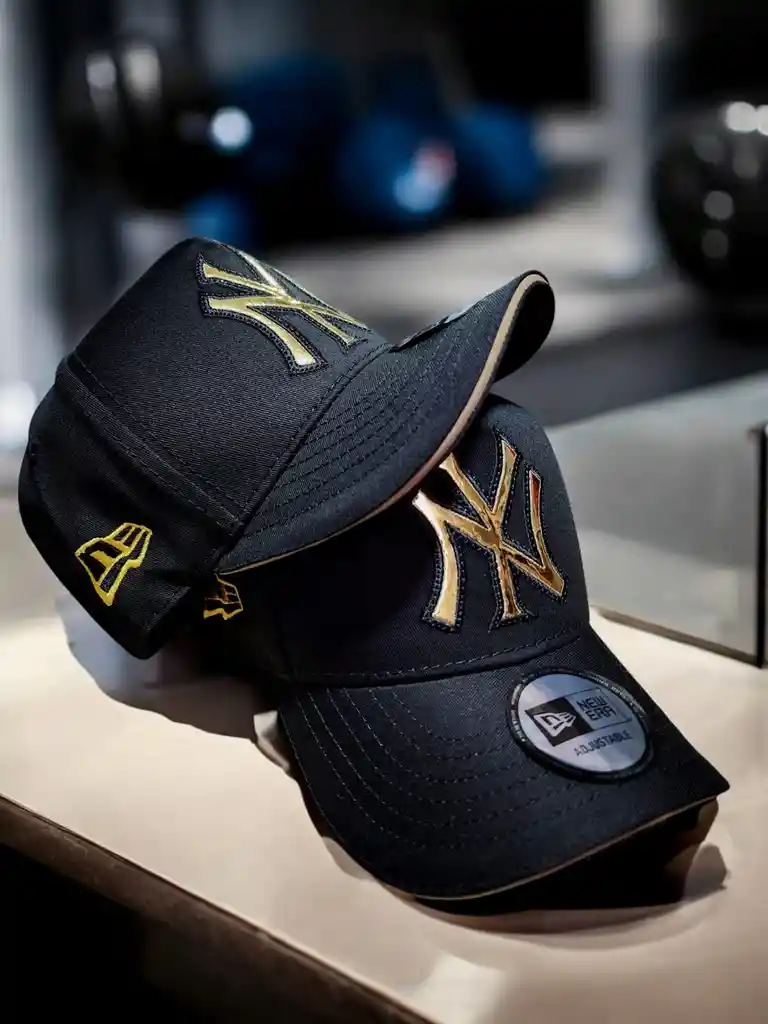 Gorra Premium Ny Luxury Negra