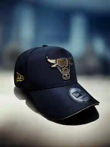 Gorra Premium Bull Luxury Negra