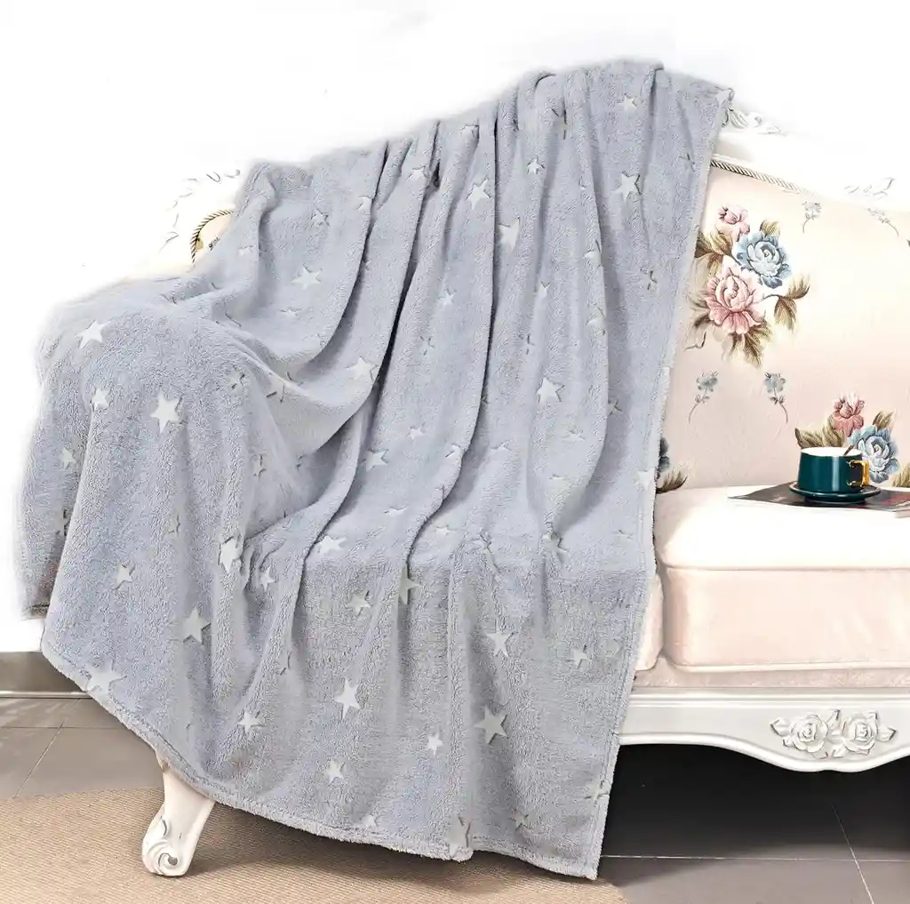 Cobija Luminosa Magic-1 (170×180 Cm) – Brilla En La Oscuridad Y Abriga