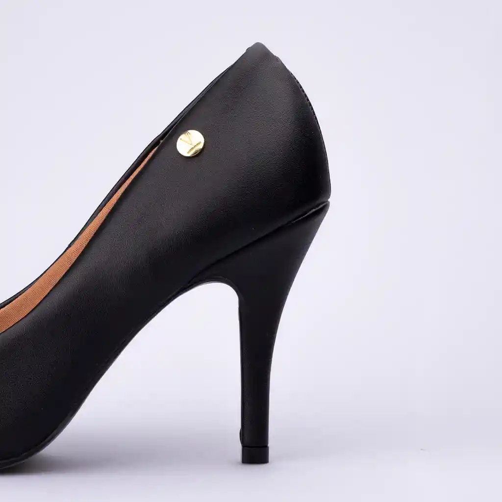 Tacón Alto Negro Vizzano Talla 35