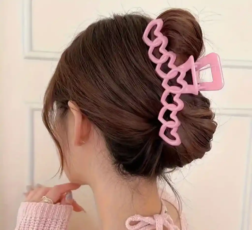Pinza Para El Cabello Rosada