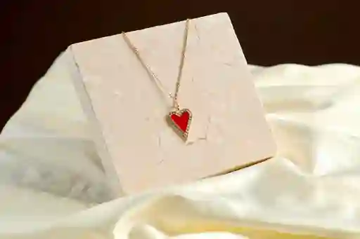 Cadena Cora Rojo