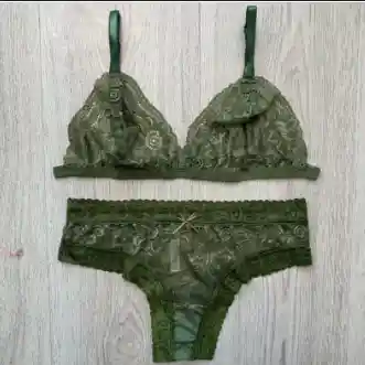 Conjunto Basic Verde – Talla Única