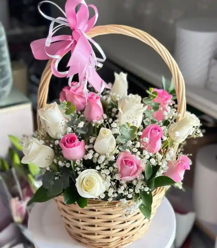 Canasta Rosas