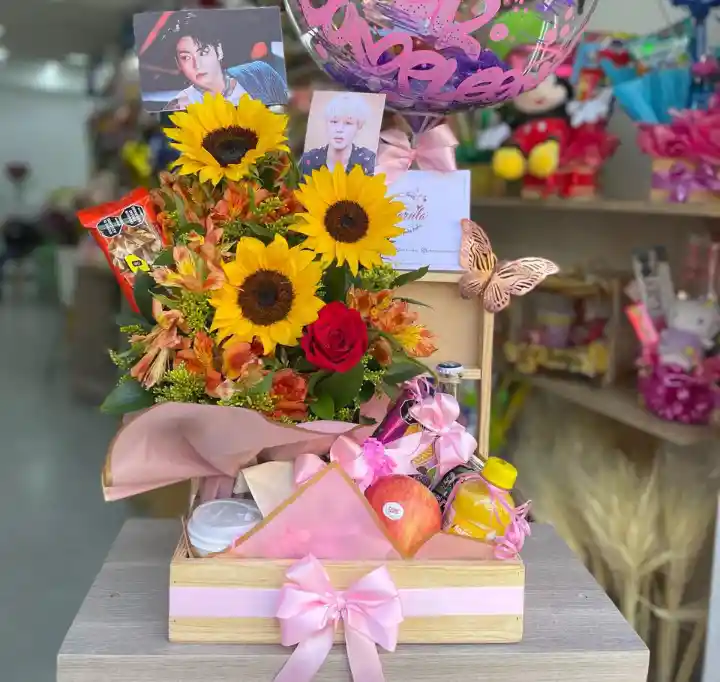 Arreglo Frutal Con Girasoles