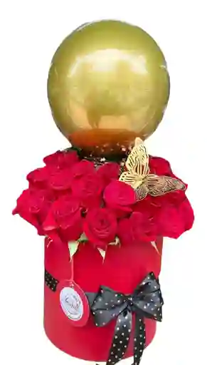Rosas Rojas En Cilindro