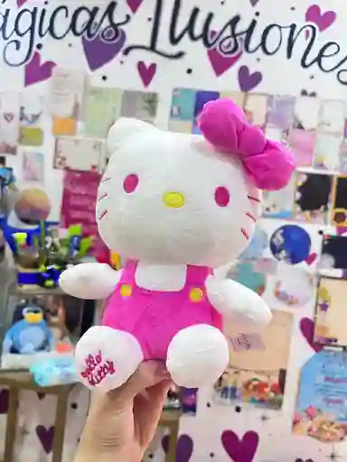 Hello Kitty Pequeña