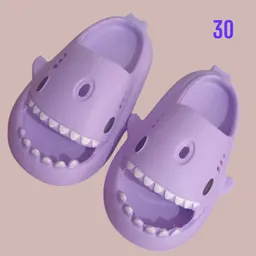 Pantufla Tiburon Talla 30