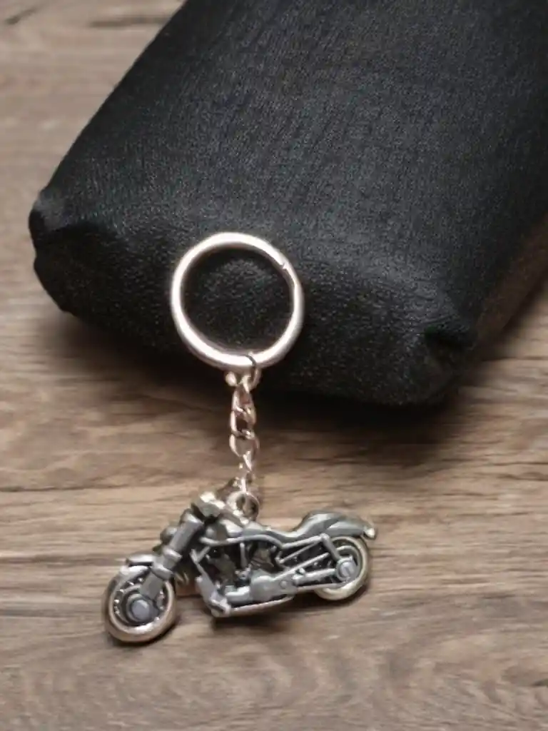 Llaveros Con Forma Moto Metálica Plateada