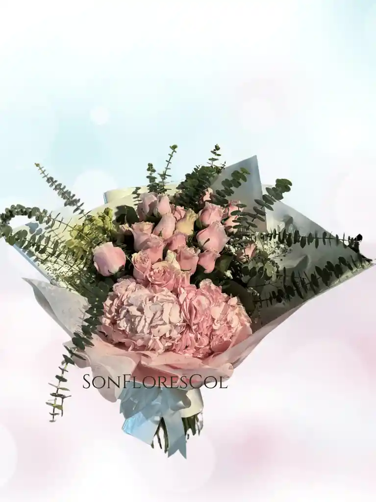 Rosas Rosadas Y Hortensias Grandeza