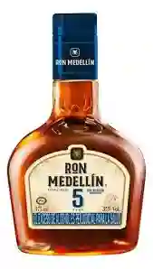 Ron Medellín 5 Años