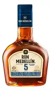 Ron Medellín 5 Años