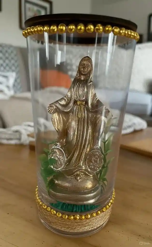 Virgen De La Milagrosa (dorada)
