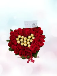 Rosas Y Chocolates Ferrero Corazón De Chocolate