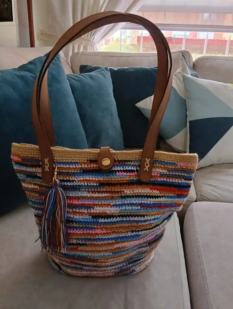 Bolso Elegante Tejido A Mano