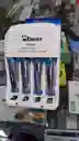 Cargador + Pilas Recargable Maxuss 4 Baterías Recargables Aaa 1100mah