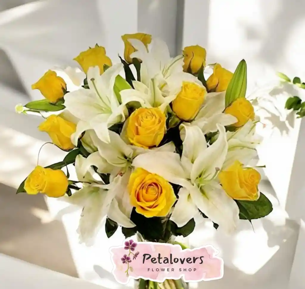 Flores Bouquet De 12 Rosas Amarillas Y Lirios Blancos