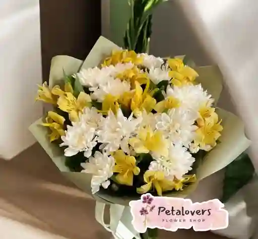 Flores Margarita Blanca Y Astromelia Amarilla